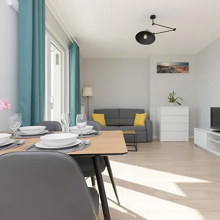 Beautiful & Quiet Szeligowska By Renters *