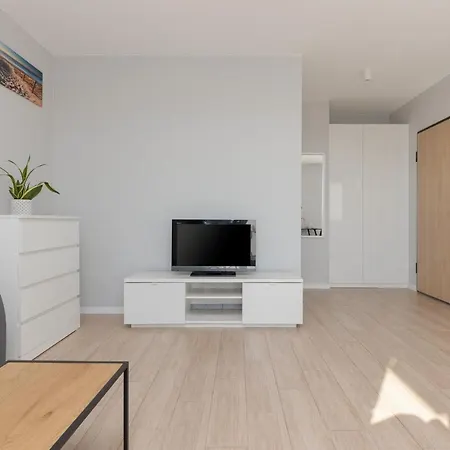 Daire Beautiful & Quiet Szeligowska By Renters
