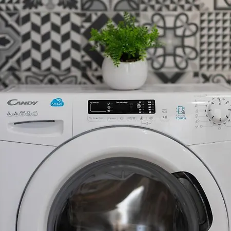 Beautiful & Quiet Szeligowska By Renters * Varsovie