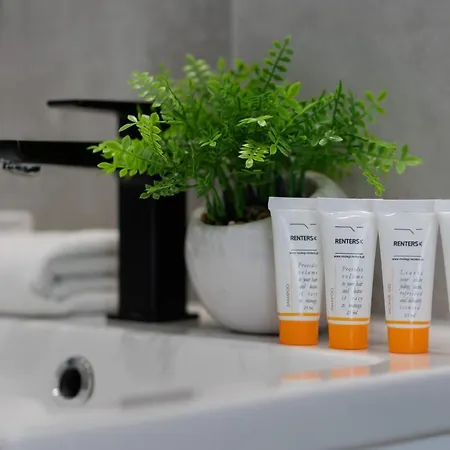 Beautiful&quiet Szeligowska By Renters Apartament